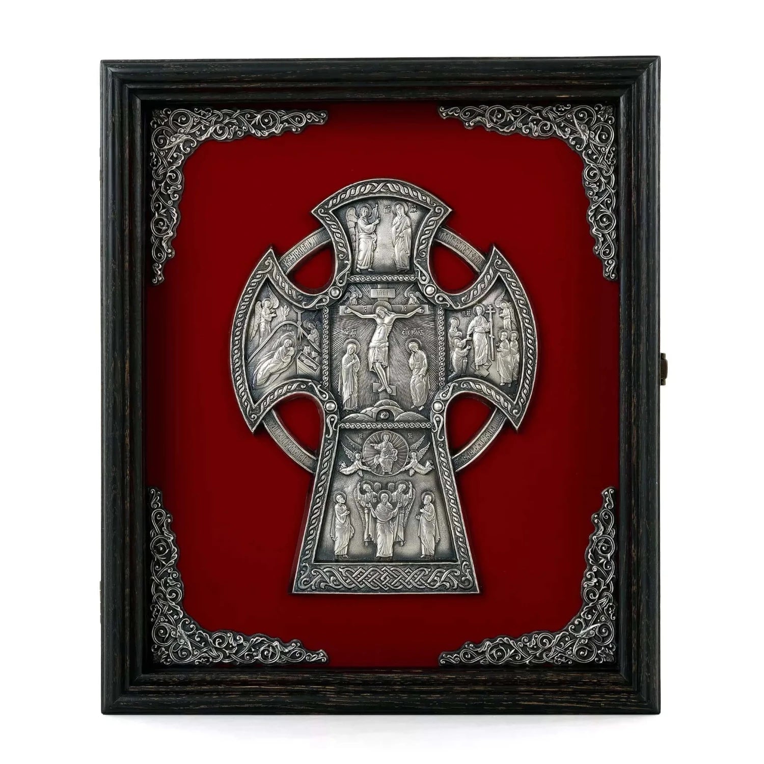 Crucifix în ramă K05.1